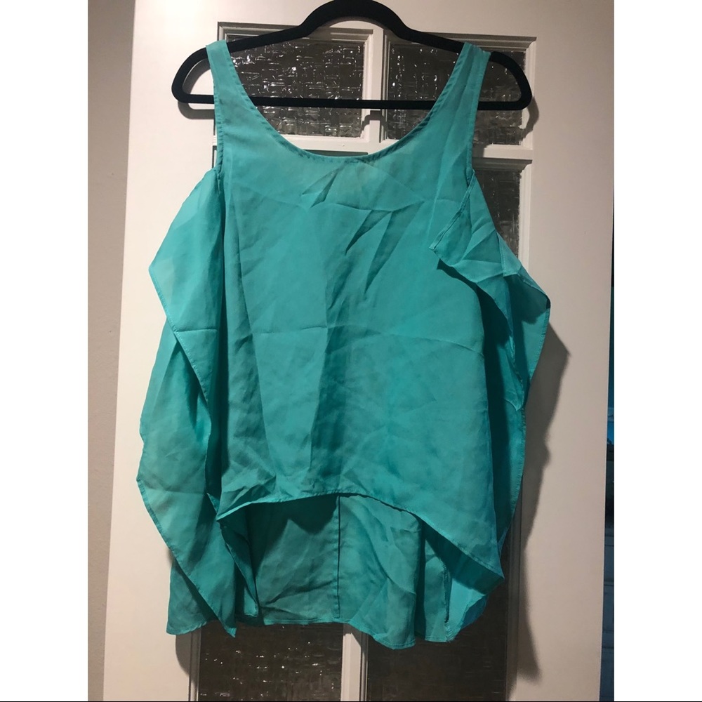 BCBGeneration mint green top with ruffles (M)
